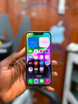 Nouveau Apple iPhone 14 256 GB Noir