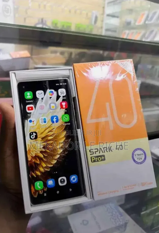 Nouveau Tecno Spark 40 256 GB Blanc