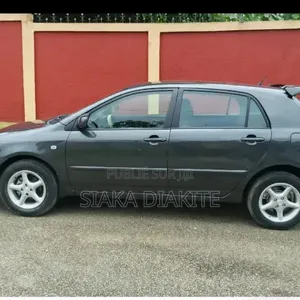 Toyota Corolla 2004 Noir