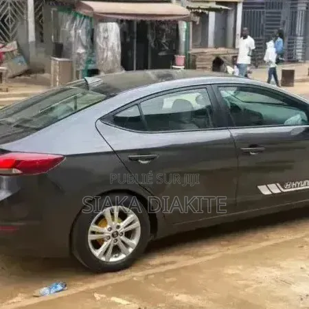 Hyundai Elantra 2017 Noir