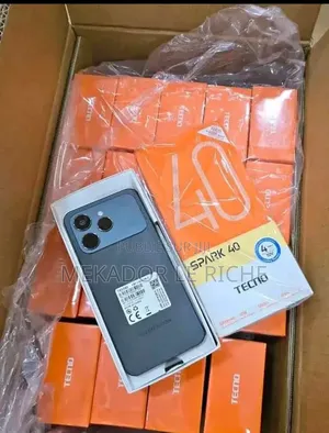 Nouveau Tecno Spark 40 256 GB Blanc