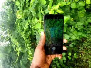 Nouveau Samsung A10 32 GB Noir