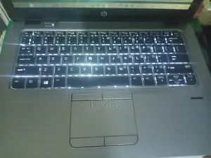 Ordinateur portable HP EliteBook 840 G3 8GB Intel Core i5 HDD 128GB