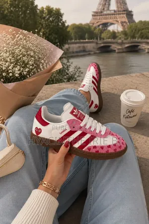 Adidas Samba CDG Pointures : 37 À 42 Prix : 19.000 F Avec Le