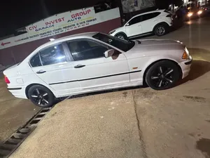 BMW 3 Series 318i RWD 2001 Blanc