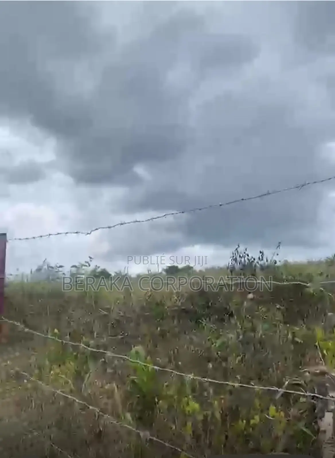A Vendre en Bordure De l'Autoroute Du Nord