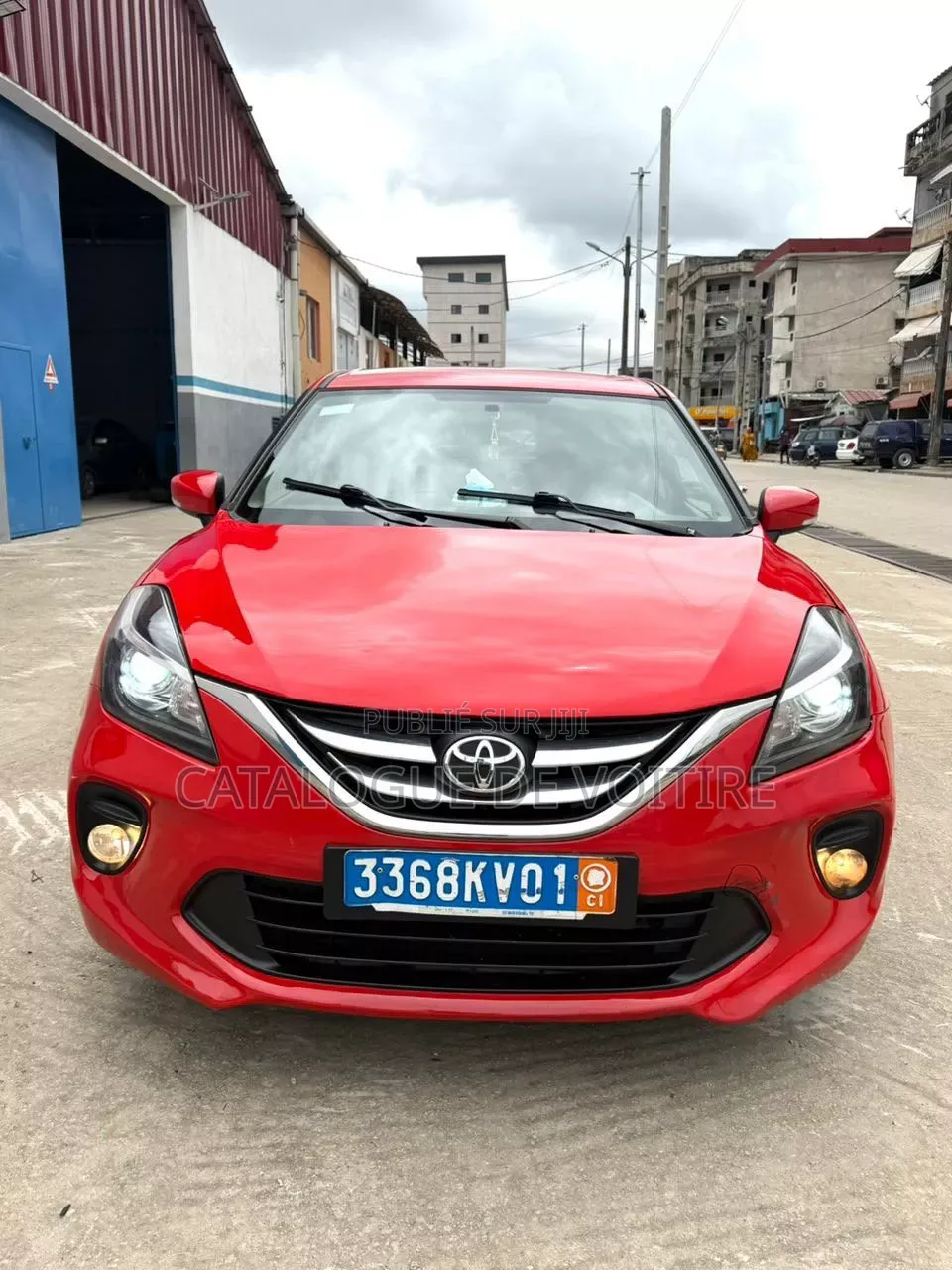 Toyota Starlet 2022 Bordeaux