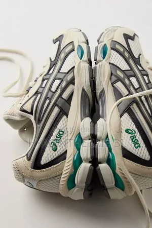 Basket Acics Nyc Original Authentique Qualité Irréprochable