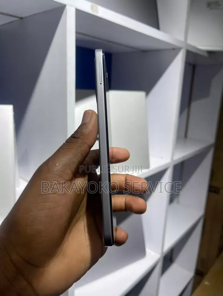 Nouveau Tecno Spark 40 256 GB Blanc