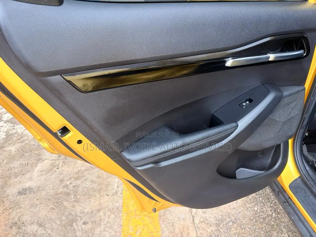 Kia Seltos 2021 Jaune
