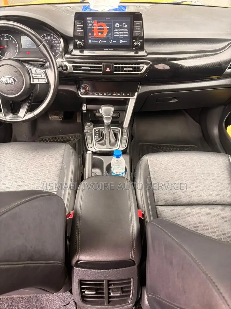 Kia Seltos 2021 Jaune