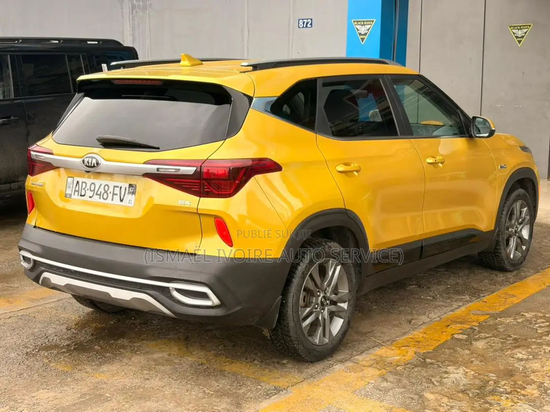 Kia Seltos 2021 Jaune