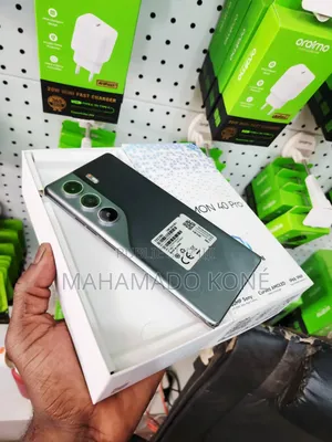 Tecno Camon 40 Pro 4G 128 GB Gris