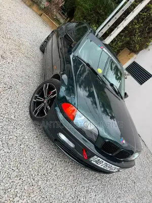 BMW 318i 2000 Vert