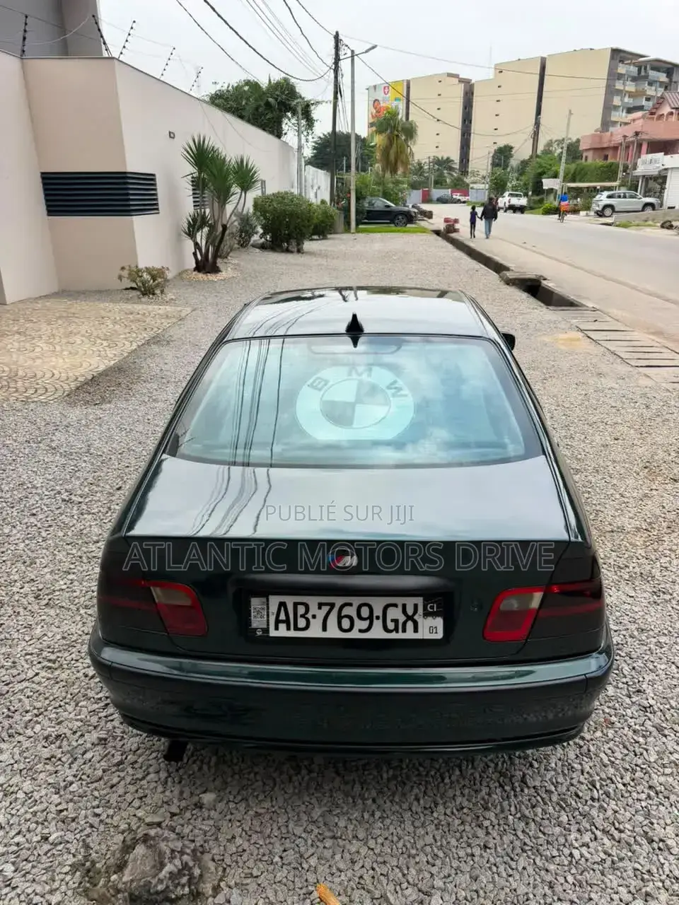 BMW 318i 2000 Vert