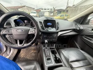 Ford Escape Titanium 4x4 2018 Argenté