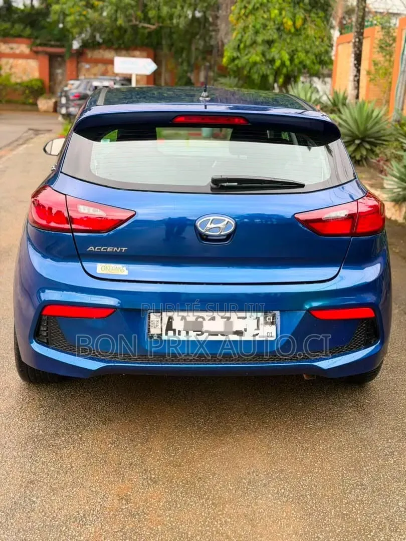 Hyundai Accent Limited 2021 Bleu