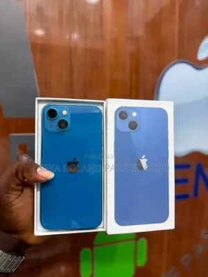 Nouveau Apple iPhone 13 128 GB Bleu