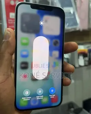 Nouveau Apple iPhone 12 Pro Max 128 GB Blanc