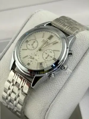 Montre De Style Luxe Hugo Boss en Français Acier Inoxydable
