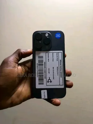 Nouveau Apple iPhone 14 Pro 128 GB Noir