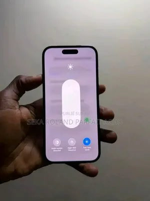 Nouveau Apple iPhone 14 Pro 128 GB Noir
