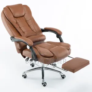 Chaise Roulettes
