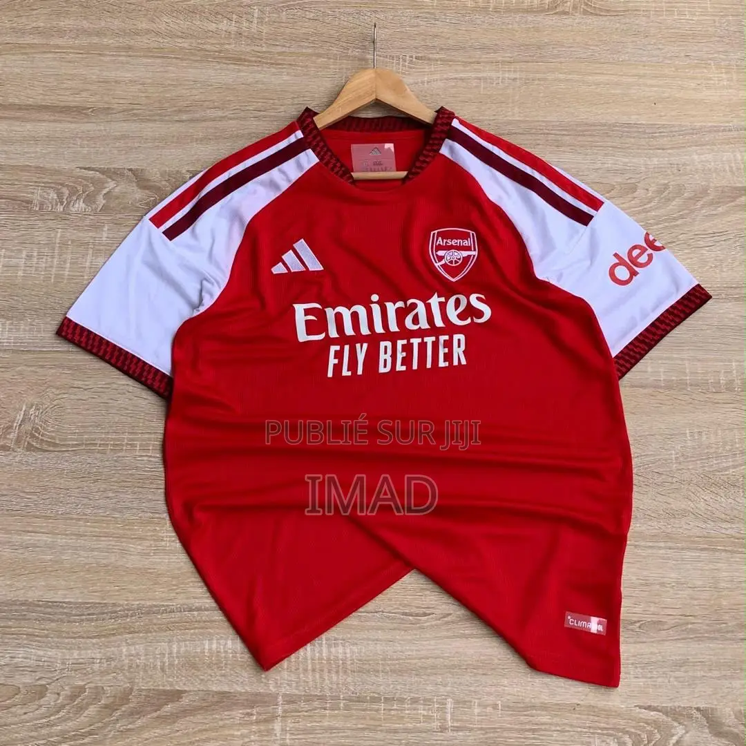 Maillot Arsenal Domicile – Élégance Performance