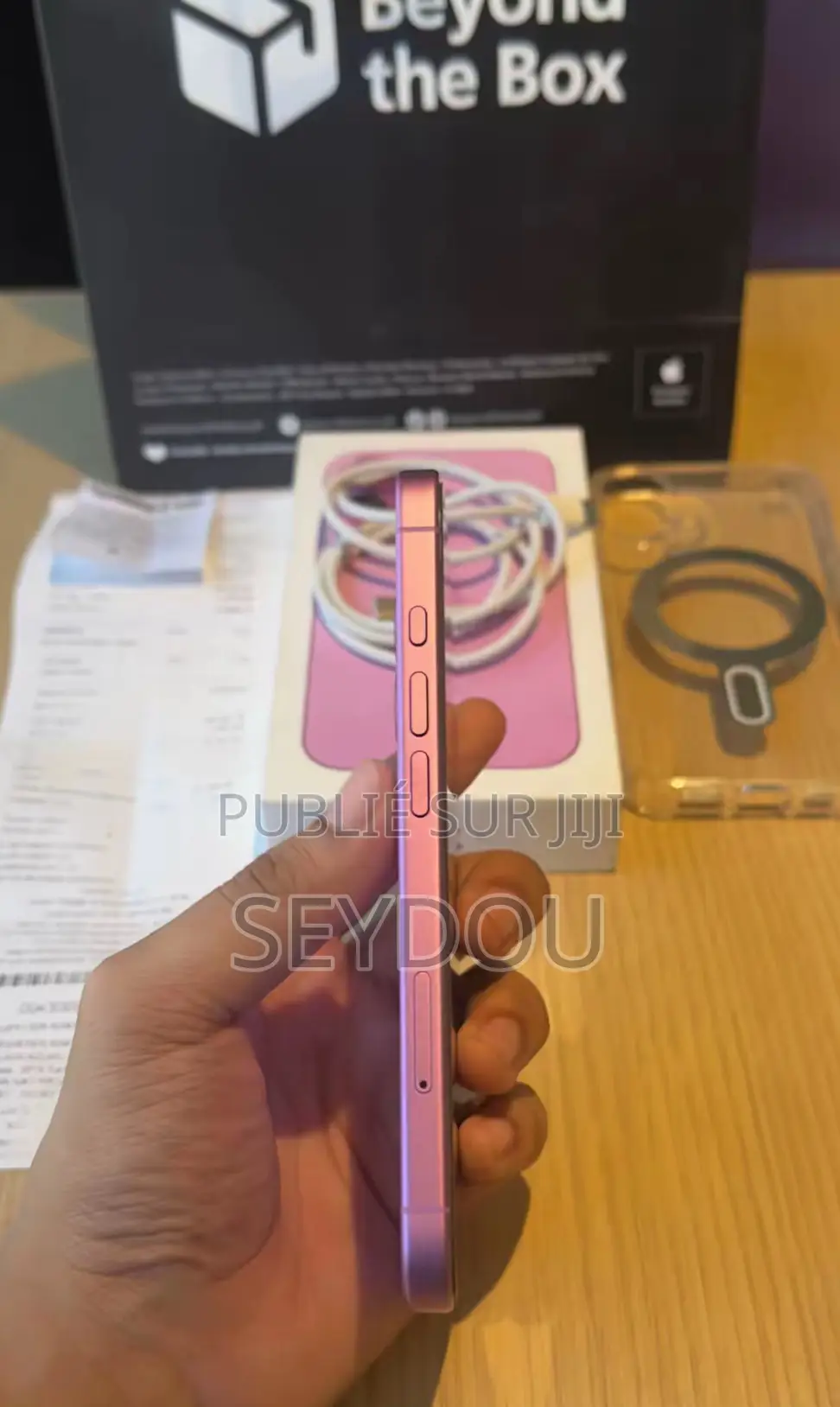 Nouveau Apple iPhone 16 128 GB Rose