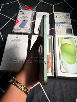 Nouveau Apple iPhone 15 Plus 256 GB Blanc