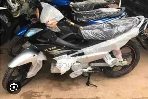 Nouveau KTM Duke 125 2025 Autre