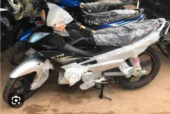 Nouveau KTM Duke 125 2025 Autre