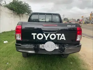 Toyota Hilux Revo Double Cab Deisel 2.4 AWD 2018 Noir