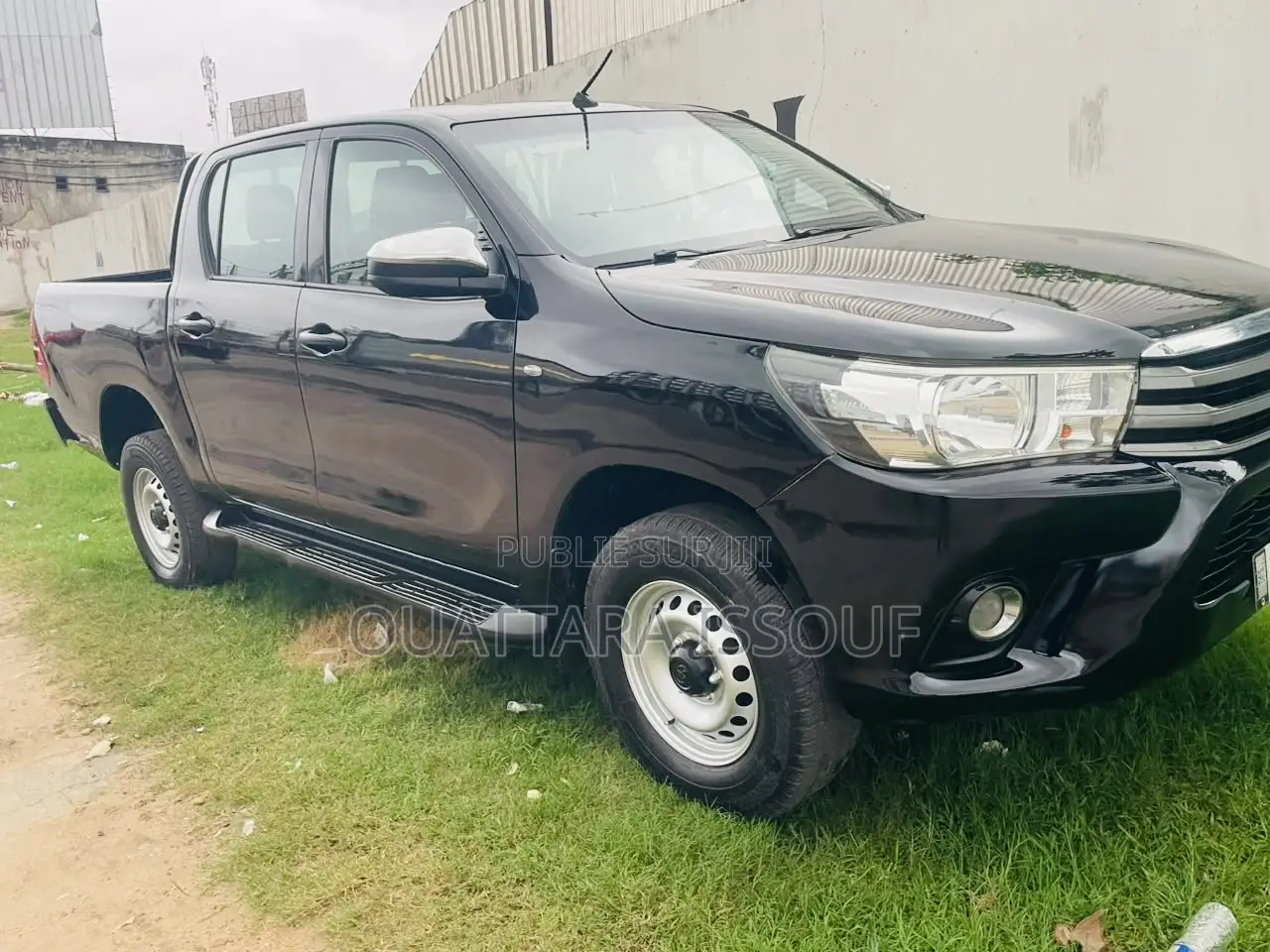 Toyota Hilux Revo Double Cab Deisel 2.4 AWD 2018 Noir