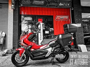 Nouveau Aprilia Classic 2025 Noir