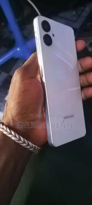 Samsung Galaxy A06 128 GB Autre