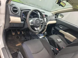 Toyota Rush 2019 Blanc
