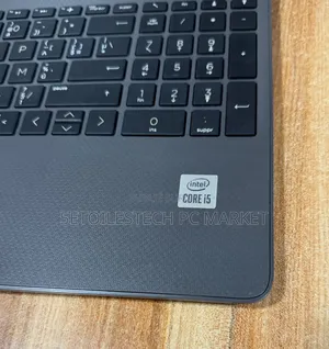 Nouveau Ordinateur portable HP 250 G8 12GB Intel Core i5 SSD 1T