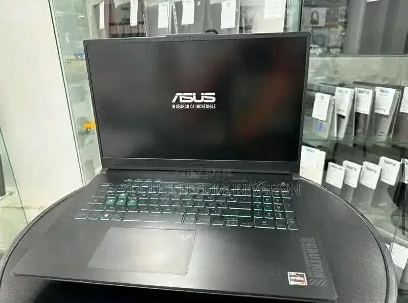 Nouveau Ordinateur portable Asus A42JC 32GB Intel Core i7 HDD+SSD 32GB
