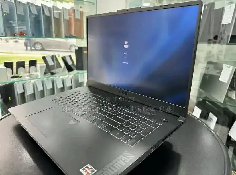Nouveau Ordinateur portable Asus A42JC 32GB Intel Core i7 HDD+SSD 32GB