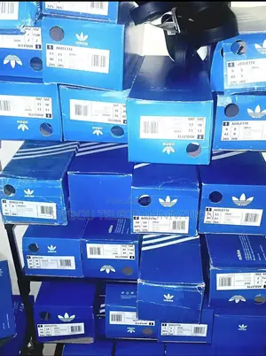 Claquette Adidass