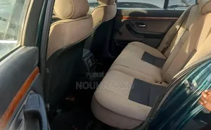 BMW 523i 1999 Vert