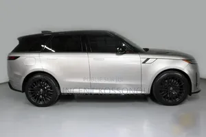 Nouveau Rover Land 2025 Argenté