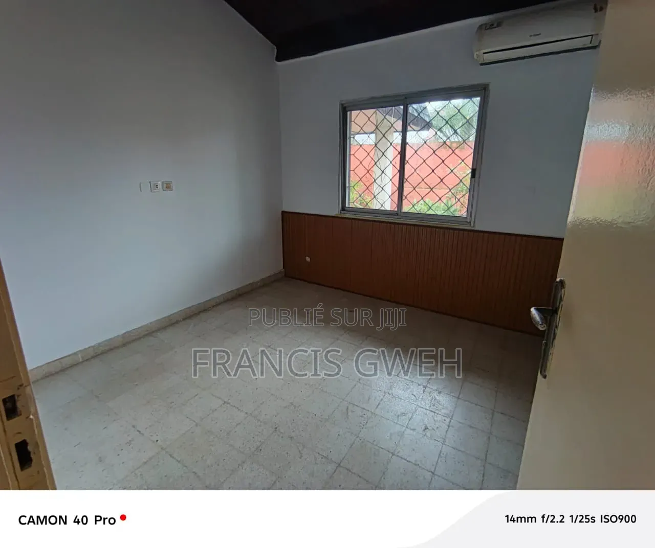 5chbre Villa dans Francis Gweh, Cocody à Louer