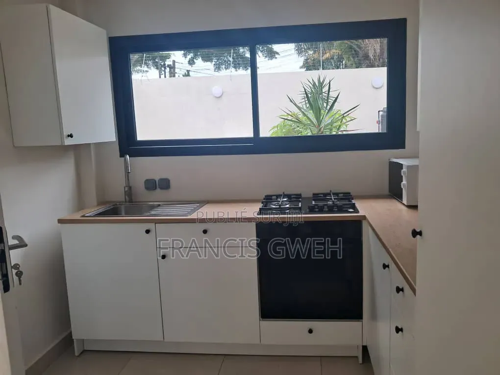 4chbre Duplex dans Francis Gweh, Cocody à Vendre
