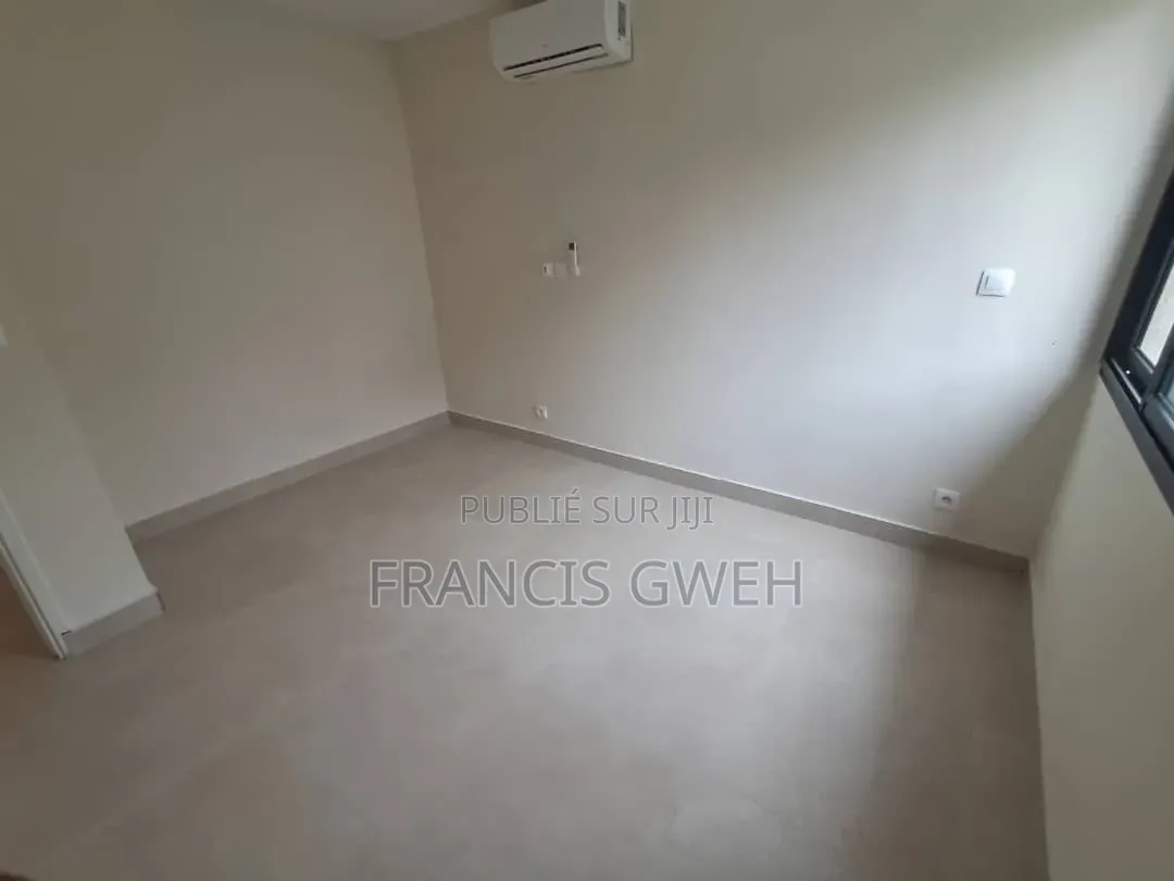 4chbre Duplex dans Francis Gweh, Cocody à Vendre