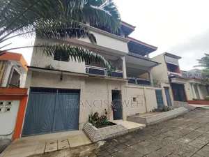 6chbre Duplex dans Francis Gweh, Cocody à Vendre
