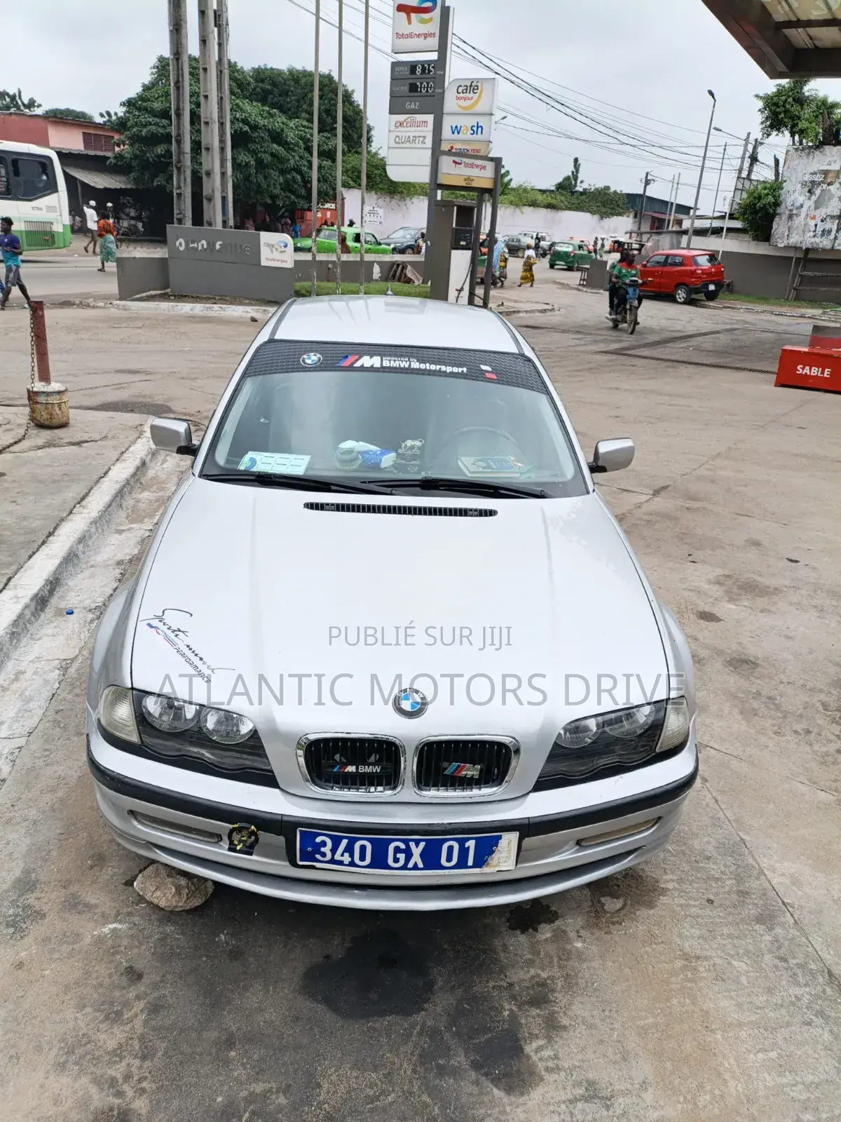 BMW 318i 2000 Gris