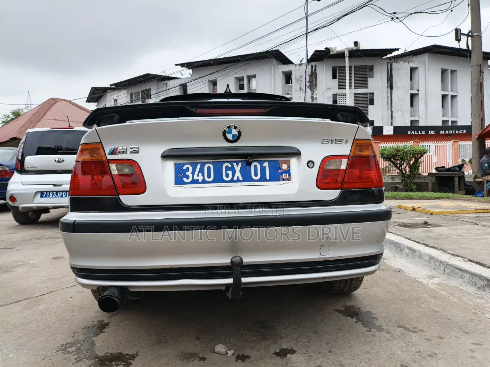 BMW 318i 2000 Gris
