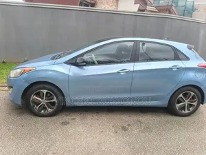 Hyundai Elantra 2016 Bleu